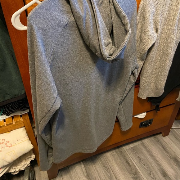 Gymshark Zip Up Sweater - Picture 2 of 3
